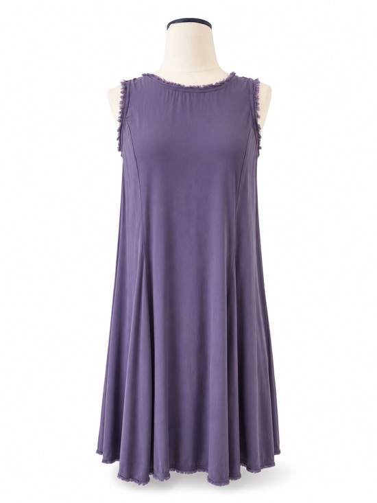 Altar'd State Dresses & Skirts - Allard State Purple 100% Rayon Sleeveless Swing Dress Raw Edge Boho Medium
EUC
